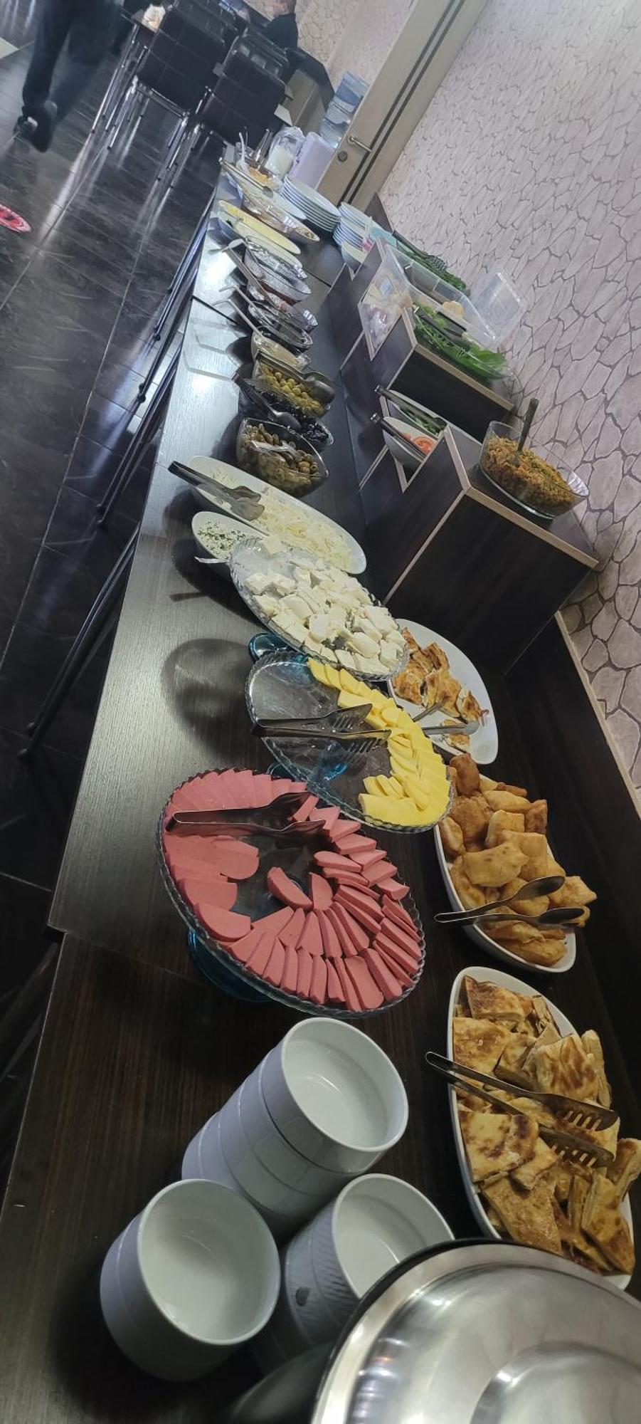 Guengoeren Hotel カルス エクステリア 写真